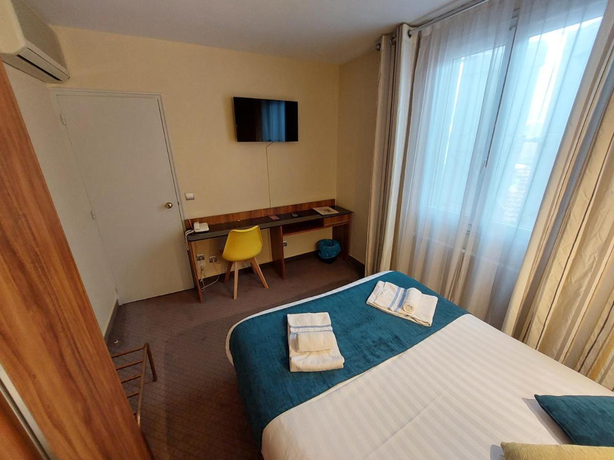 Logis Hotels - Hotel Et Restaurant Le Lion D'Or Gramat Ngoại thất bức ảnh
